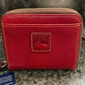 NWT Dooney & Bourke RED Florentine Leather Zippered Organizer Wallet & Box